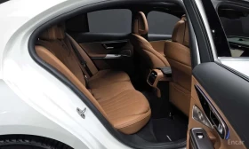 Mercedes-Benz E 300 E300 4MATIC AMG Line, снимка 11