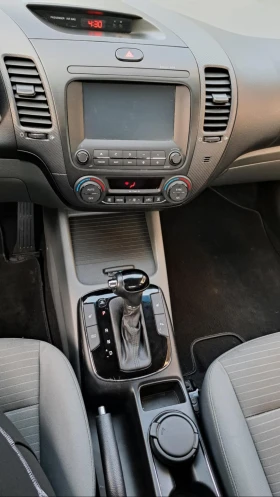 Обява за продажба на Kia Optima 140x Реални ~21 000 лв. - изображение 5 | Auto.bg Обява за продажба на Kia Optima 140x Реални ~21 000 лв. - изображение 5