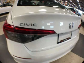 Honda Civic * LX * ДИСТРОНИК * CARPLAY * МЪРТВА ТОЧКА - 17100 € / 33444.69 лв. - 42534430 10