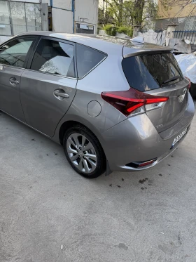 Toyota Auris Hybrid | Auto.bg — изображение 4