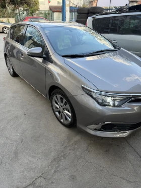 Toyota Auris Hybrid | Auto.bg — изображение 3