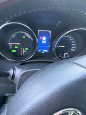 Toyota Auris Hybrid | Auto.bg — изображение 7