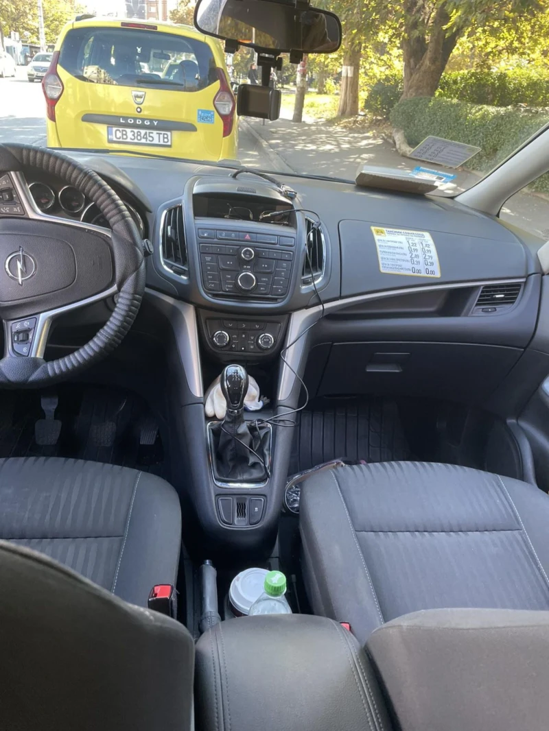 Opel Zafira Метан, снимка 10 - Автомобили и джипове - 47735567