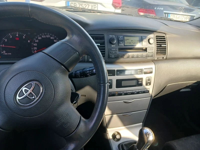 Toyota Corolla D4D, снимка 9 - Автомобили и джипове - 48540863