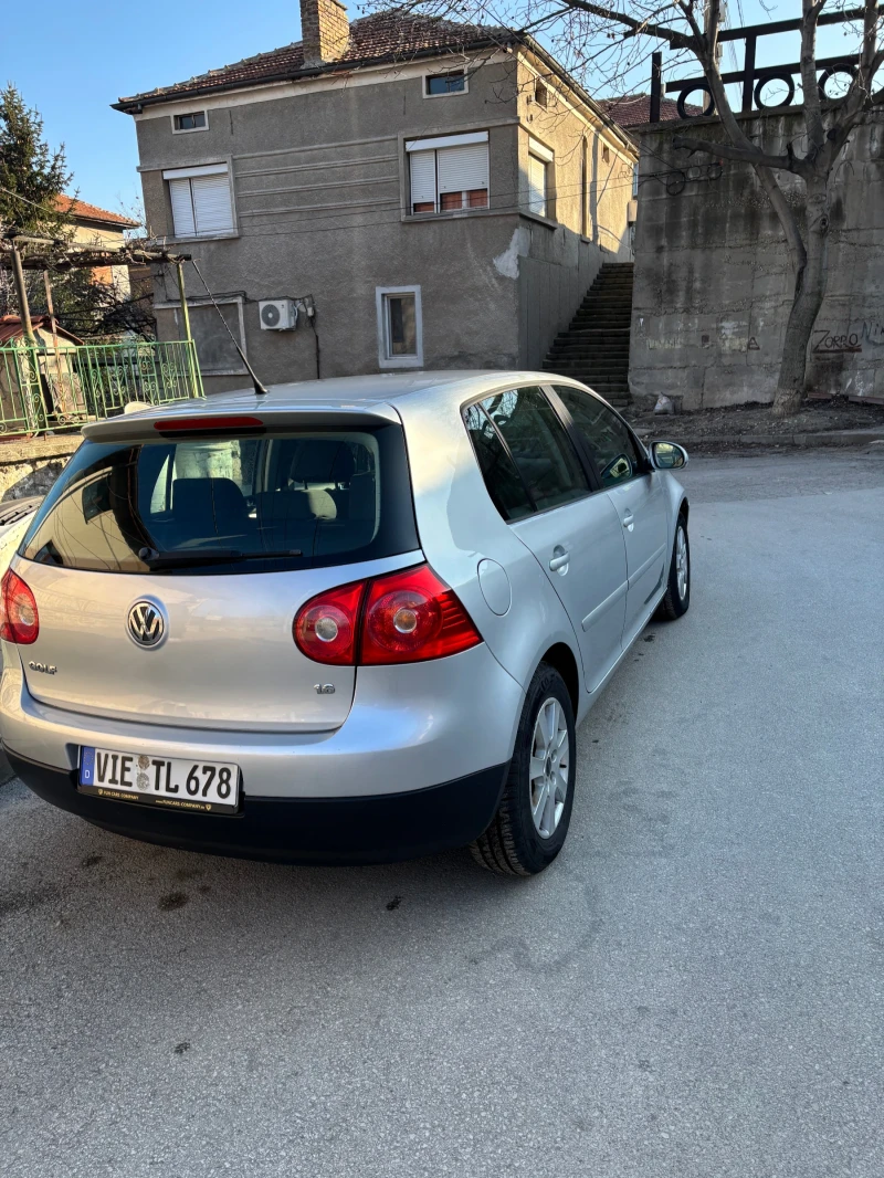 VW Golf 1.6 102 кс !!!, снимка 6 - Автомобили и джипове - 49186524