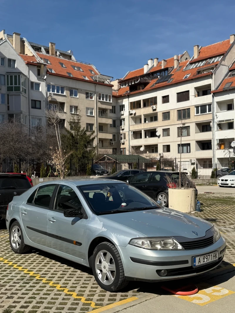 Renault Laguna 1.9 DCI, снимка 3 - Автомобили и джипове - 49436532