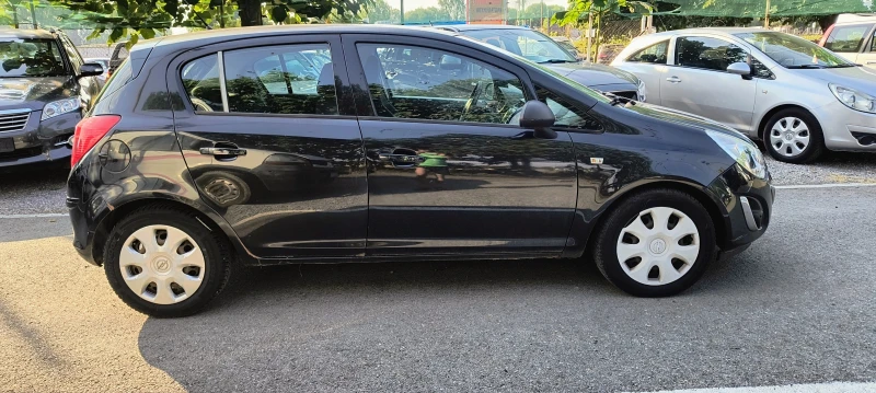 Opel Corsa 1.2, снимка 4 - Автомобили и джипове - 51155852