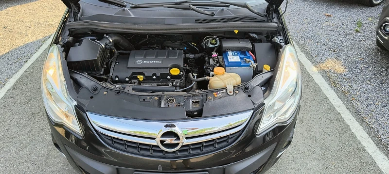 Opel Corsa 1.2, снимка 12 - Автомобили и джипове - 51155852