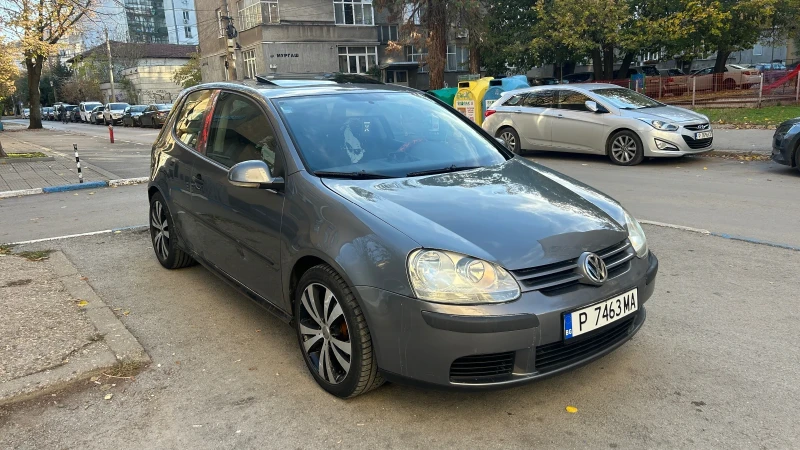 VW Golf 5 1.9 TDI технически топ, снимка 2 - Автомобили и джипове - 52225402