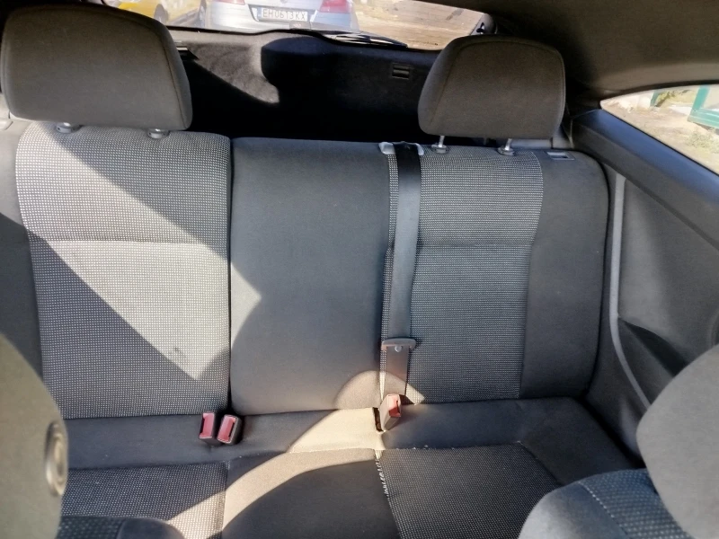 Opel Astra H GTC 1.7 CDTI, снимка 11 - Автомобили и джипове - 52398281