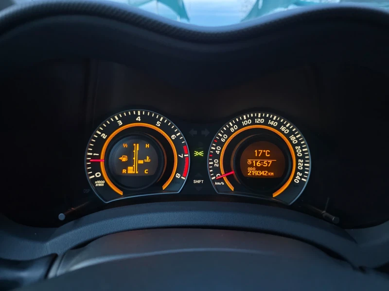 Toyota Auris 1.6 VVTI FaceLift Navi CarPlay Evro 5, снимка 15 - Автомобили и джипове - 52514782