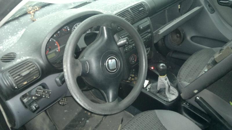 Seat Toledo 1.9, снимка 2 - Автомобили и джипове - 14989558