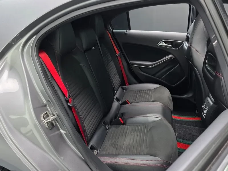 Mercedes-Benz A45 AMG 4MATIC, снимка 11 - Автомобили и джипове - 55175363