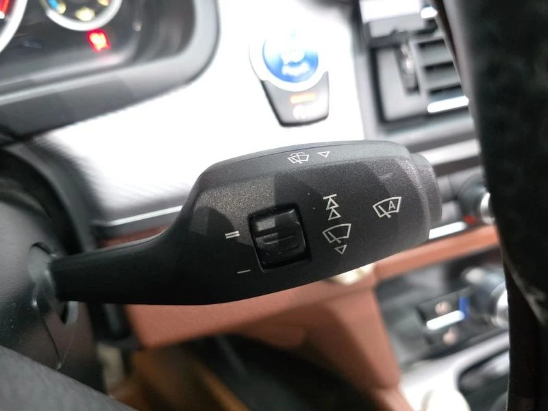 BMW 520 d M | КАМЕРА| HEAD UP| ПОДГРЕВ| ПАМЕТ| PANO, снимка 15 - Автомобили и джипове - 55747420