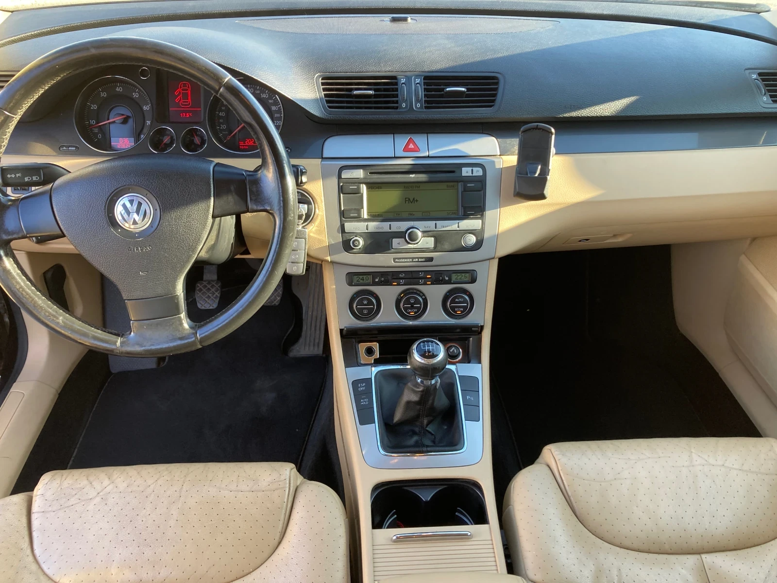 VW Passat 2.0/150ps/Бензин/2007/4х4/202k.km/FULL - изображение 6