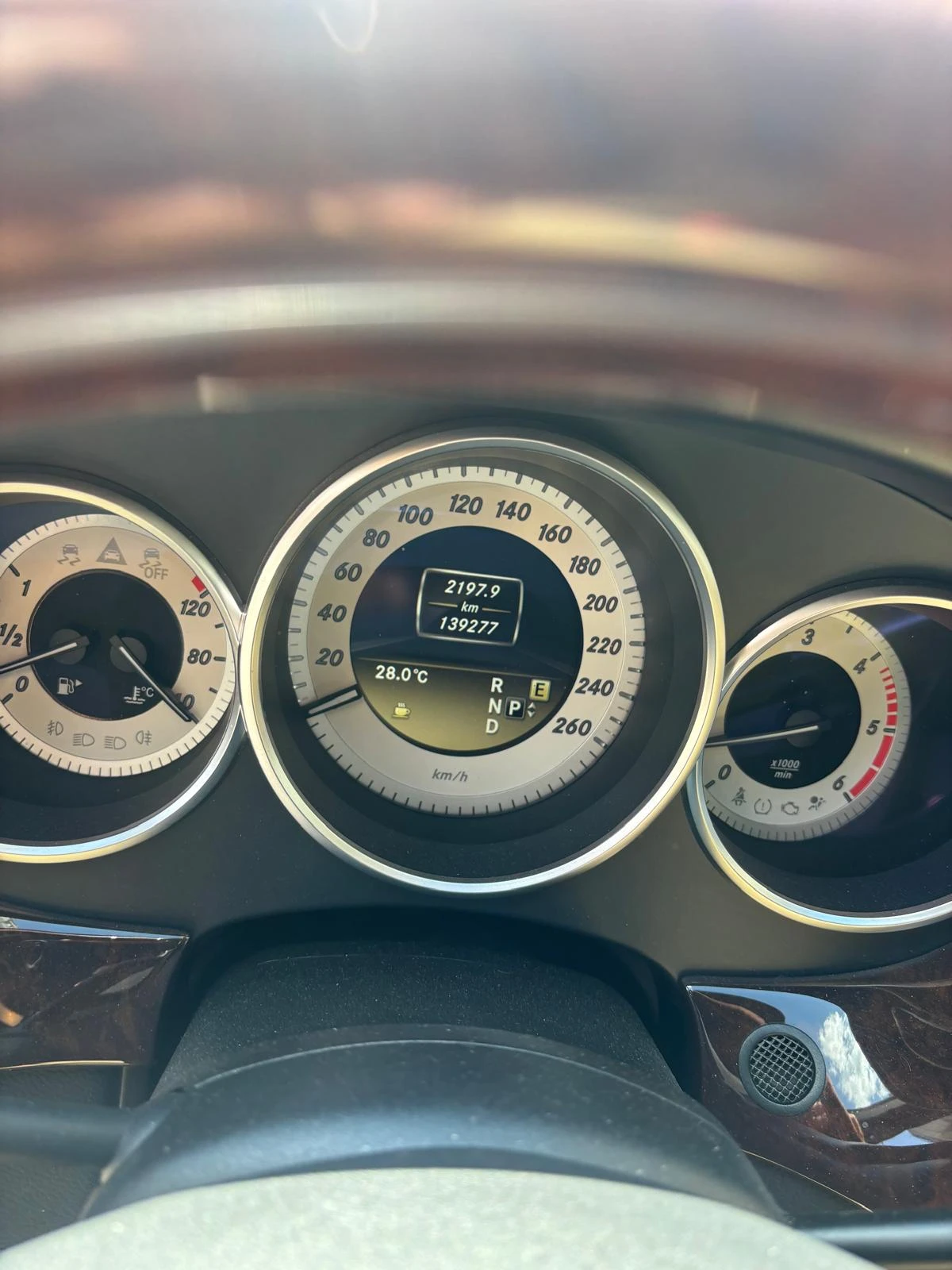 Mercedes-Benz CLS 350  - изображение 6