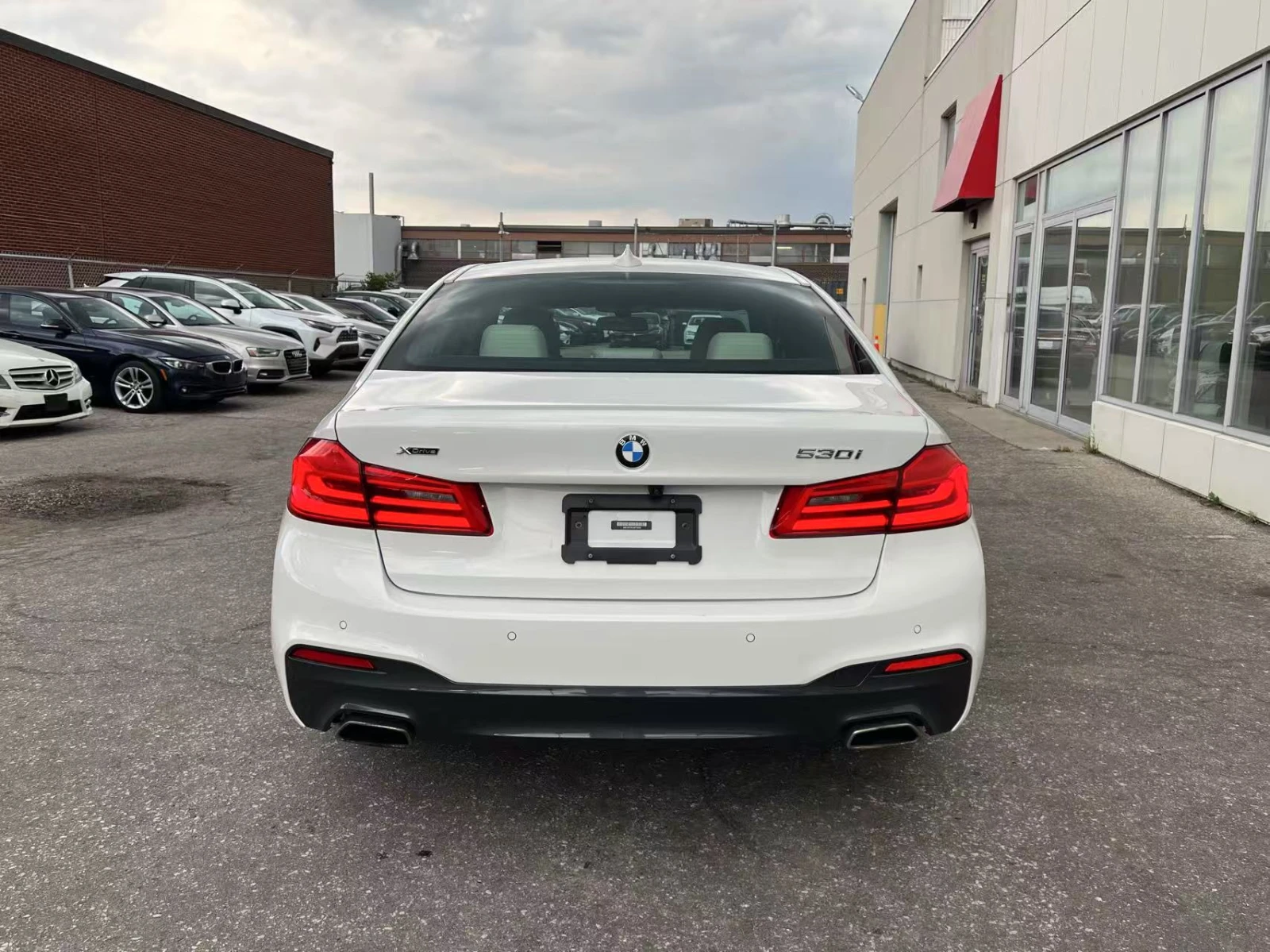 BMW 530 (CARFAX)  * Прогнозна цена * След всички такси - изображение 4