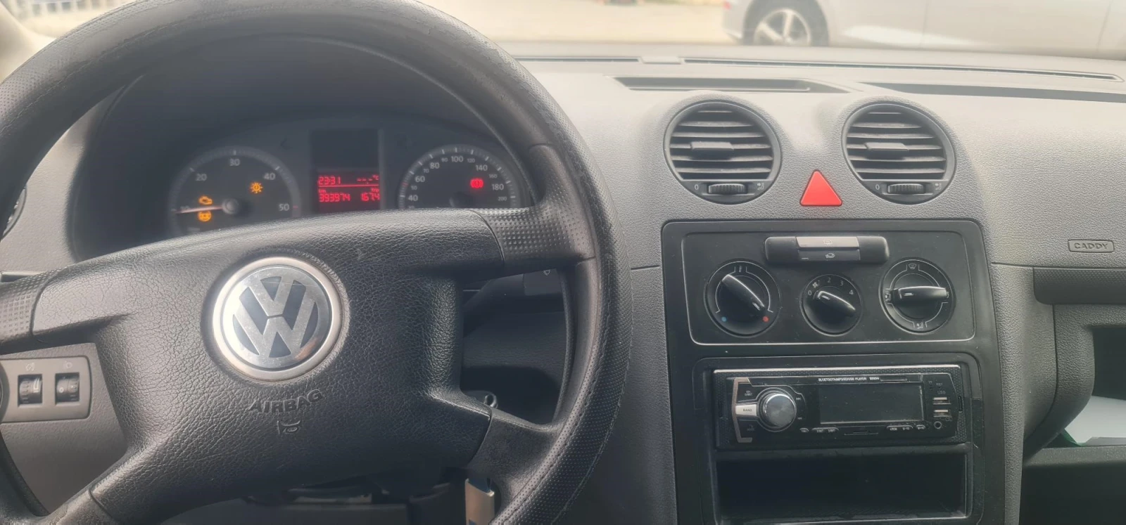 VW Caddy 2.0SDI - изображение 9