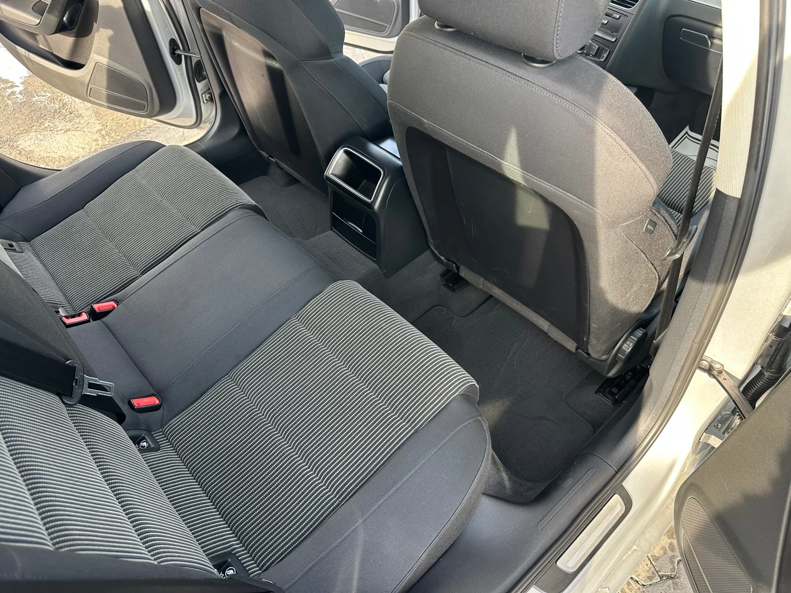 Audi A4 2.0tdi     Euro5 | Mobile.bg   12