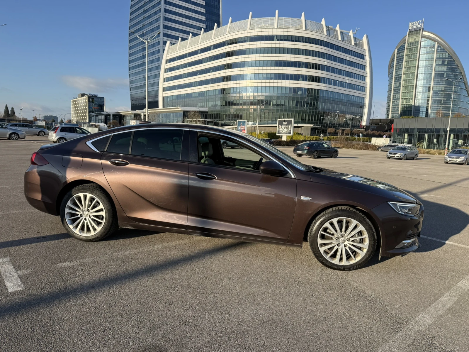 Opel Insignia 4x4, GS, 260кс. - изображение 2