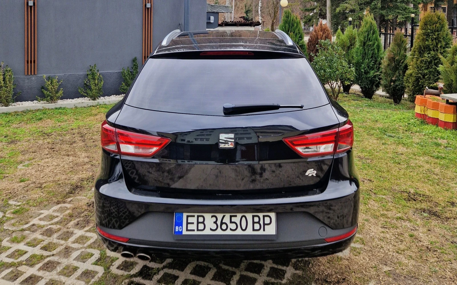 Seat Leon ST FR 2.0 TDI - изображение 5