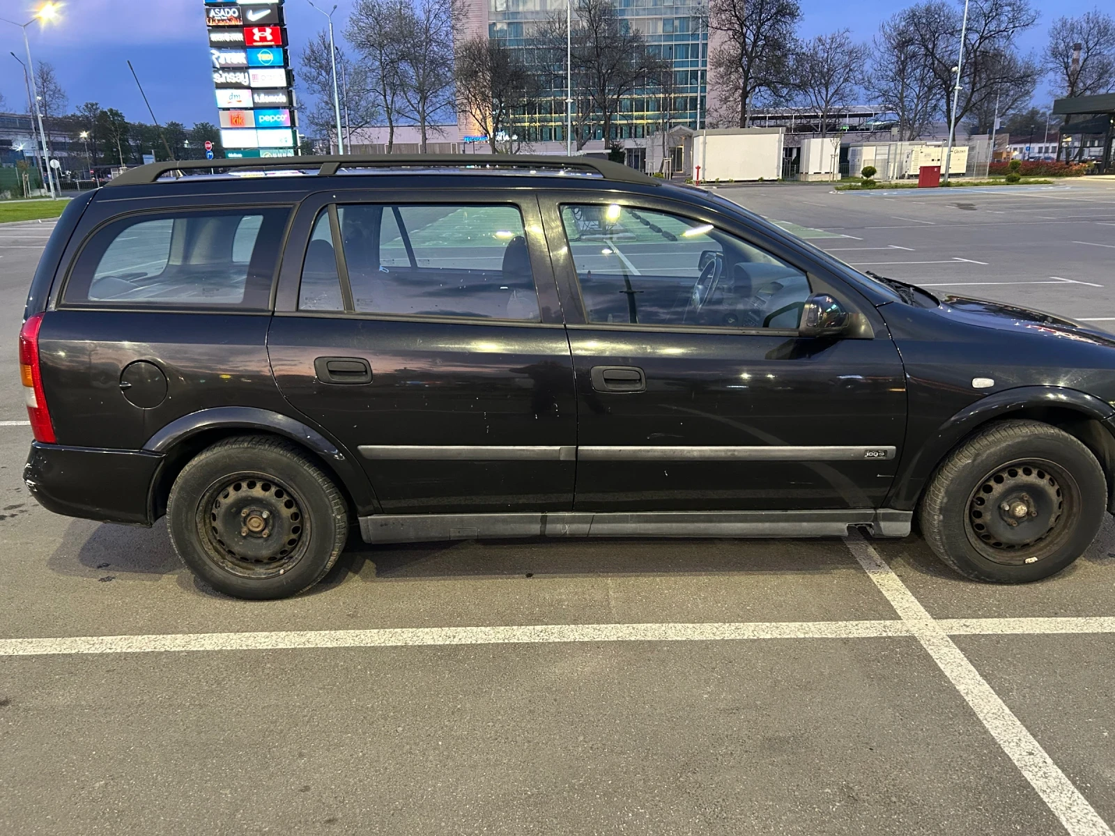 Opel Astra КОМБИ КЛИМАТИК АБС, снимка 7 - Автомобили и джипове - 54173526
