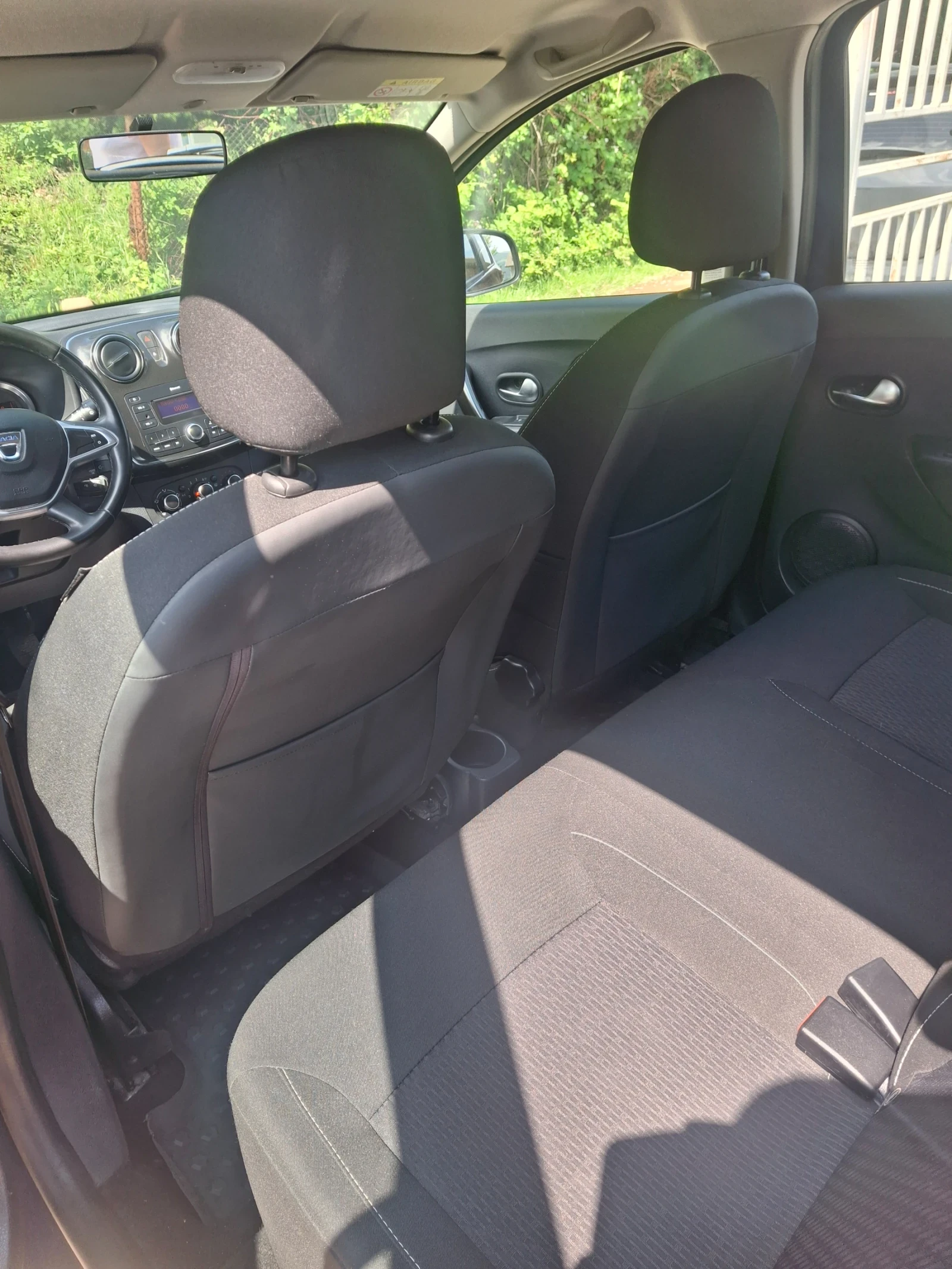 Dacia Sandero, снимка 6 - Автомобили и джипове - 54798883