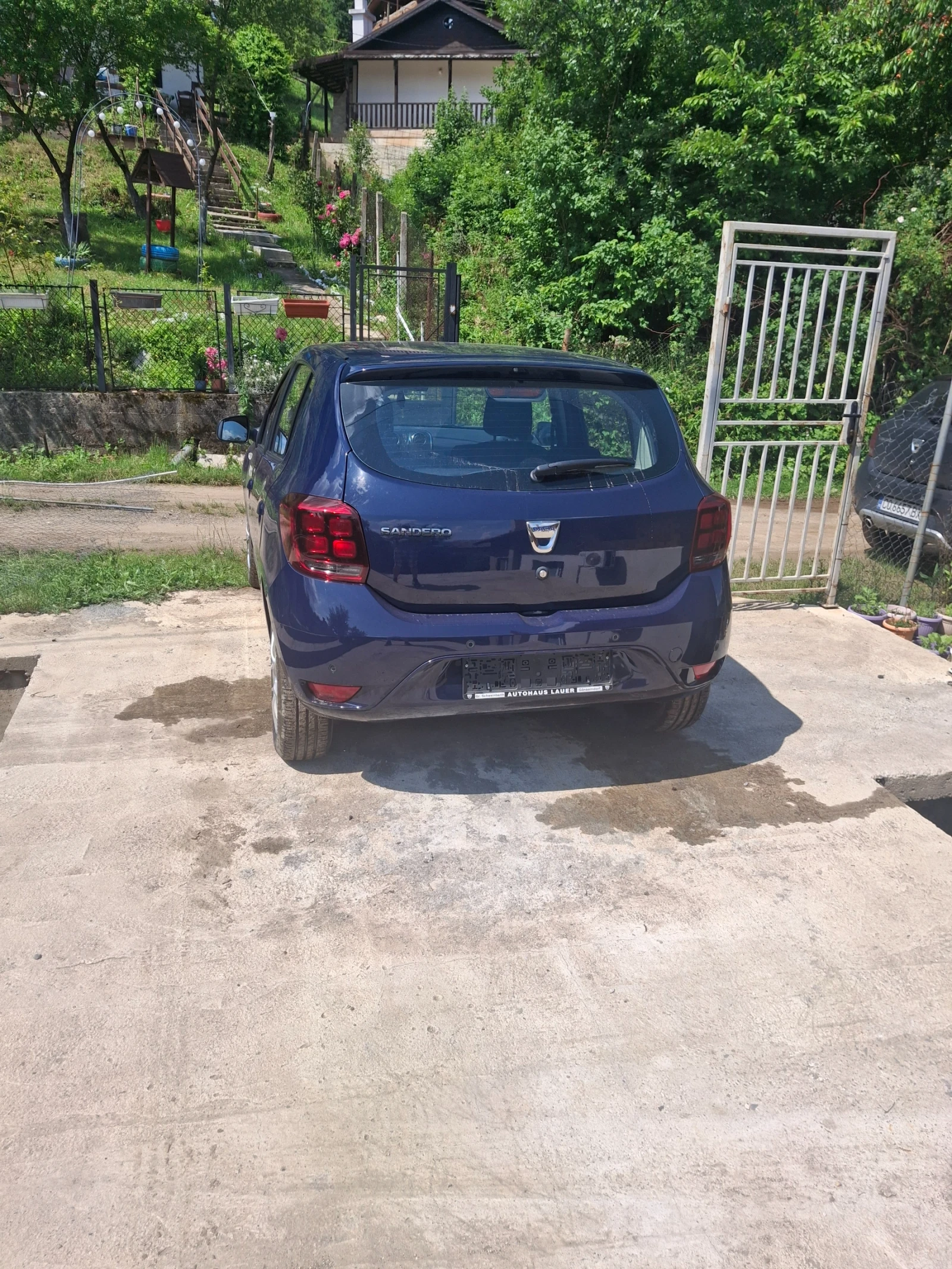 Dacia Sandero, снимка 4 - Автомобили и джипове - 54798883