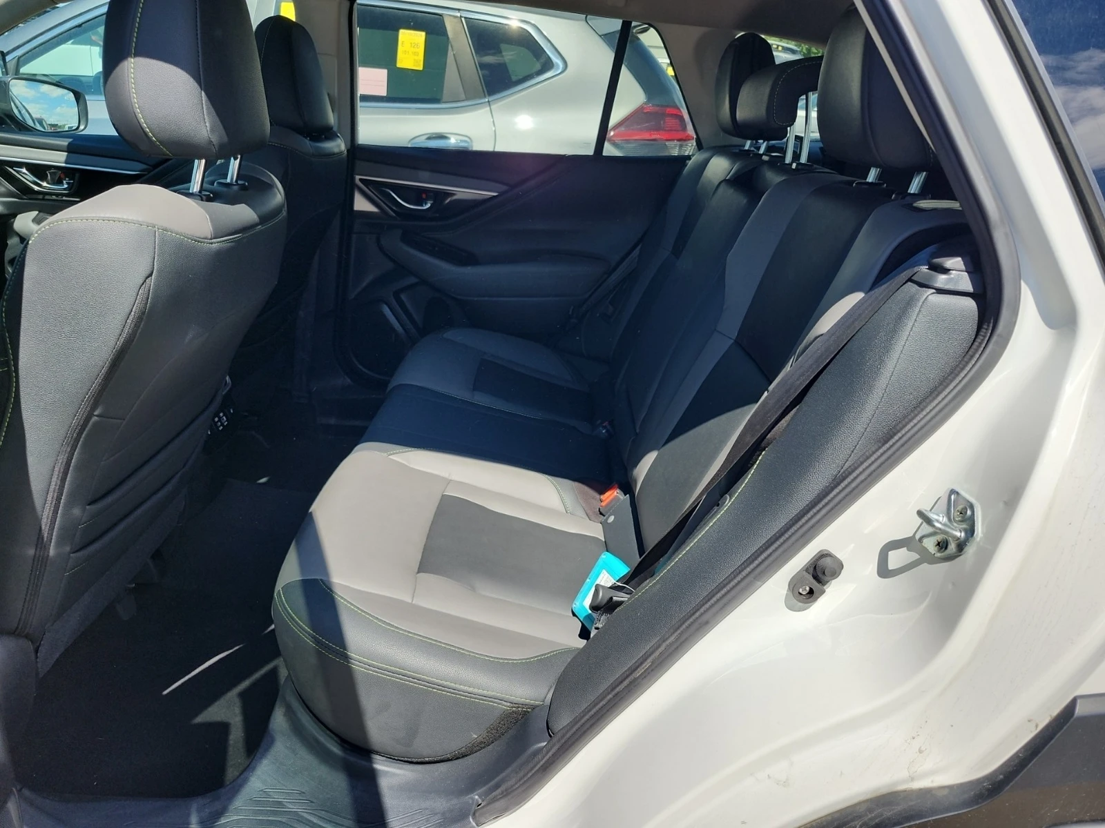 Subaru Outback ONYX * * CARFAX * * АВТО КРЕДИТ * * , снимка 8 - Автомобили и джипове - 54904172