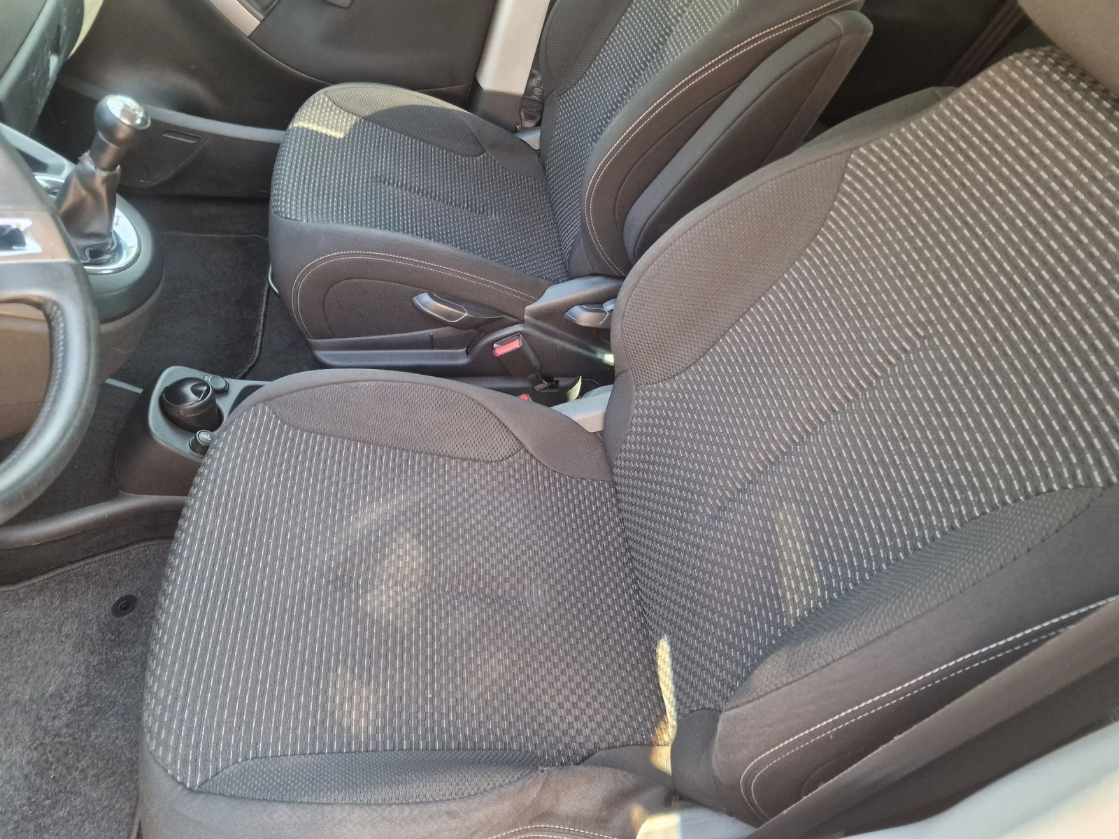 Citroen C4 Клима нов внос, снимка 12 - Автомобили и джипове - 55067655