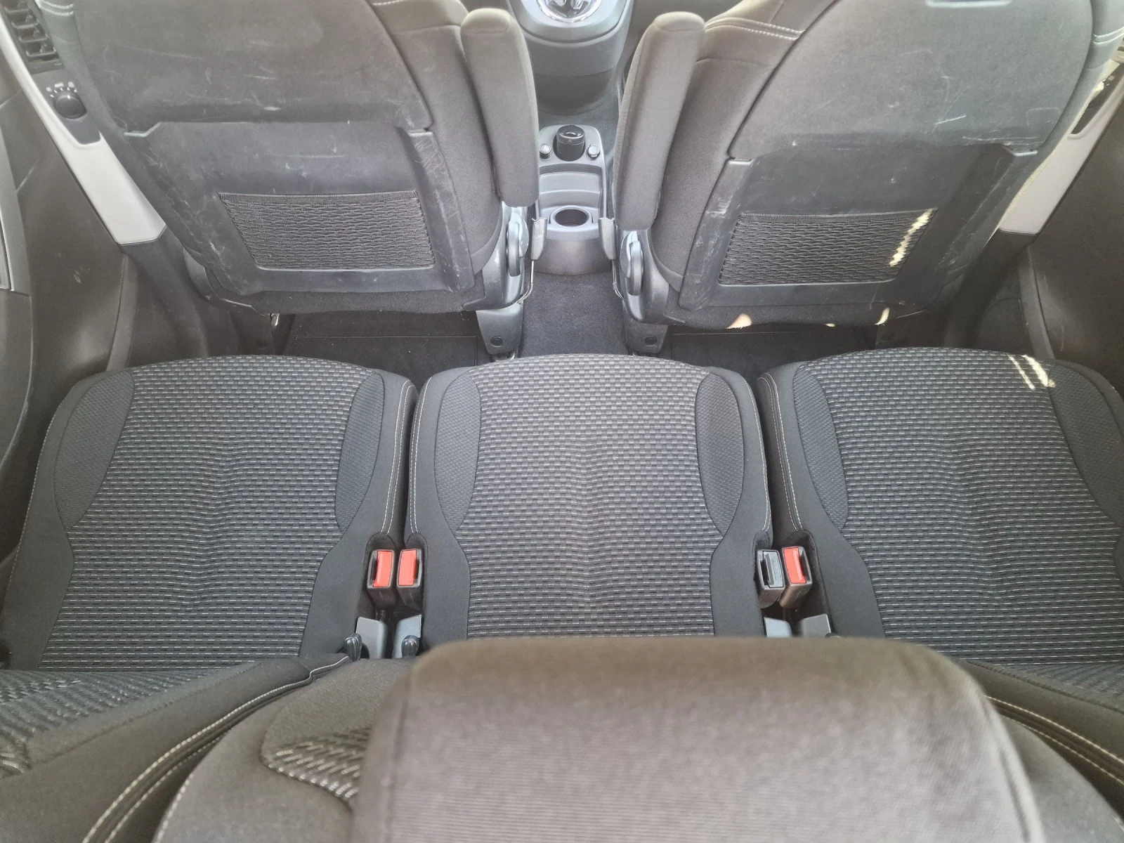Citroen C4 Клима нов внос, снимка 8 - Автомобили и джипове - 55067655