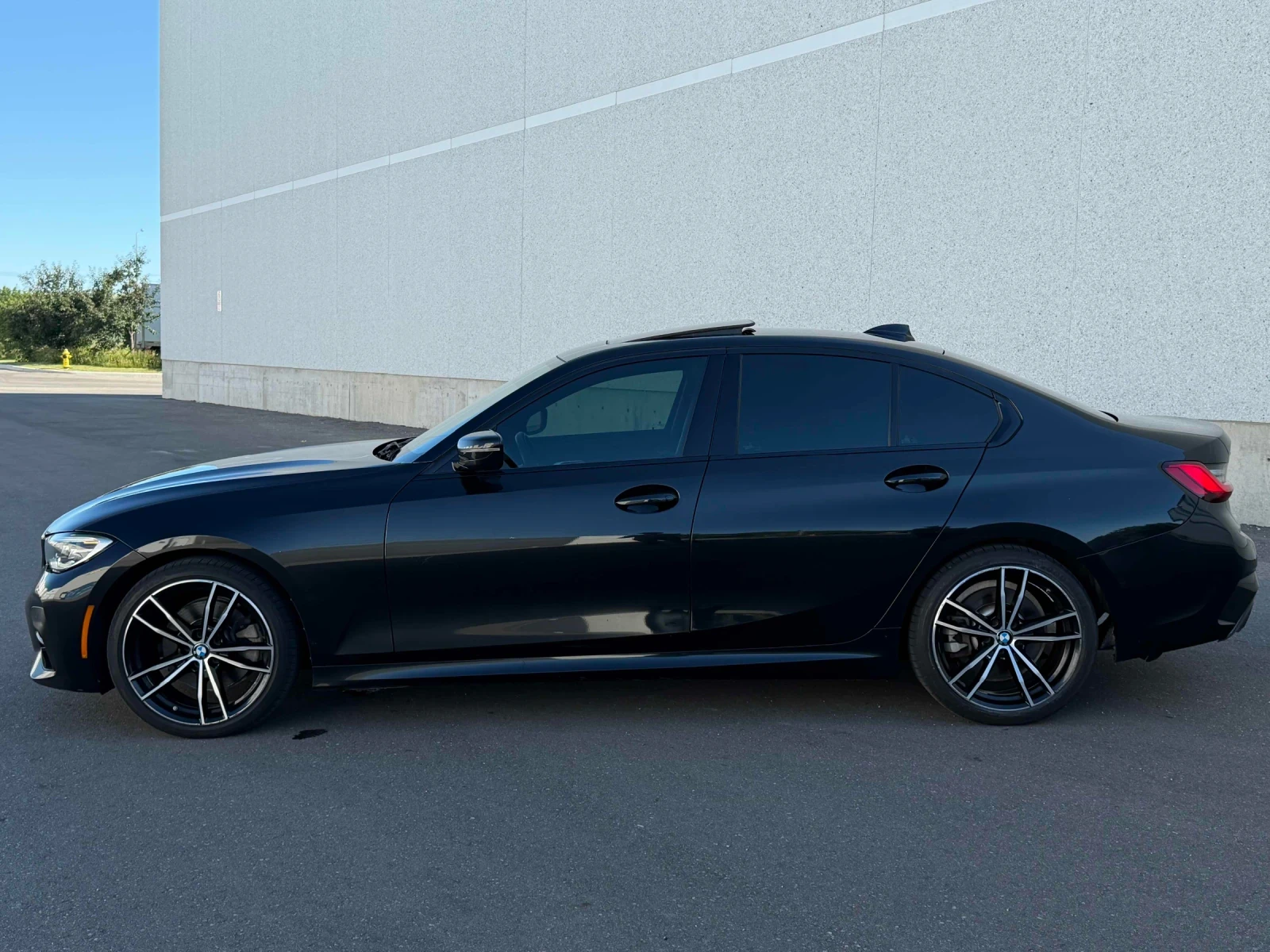 BMW 330 ШИБИДАХ* ПОДГРЕВ* М ПАКЕТ* CARFAX, снимка 2 - Автомобили и джипове - 55076904