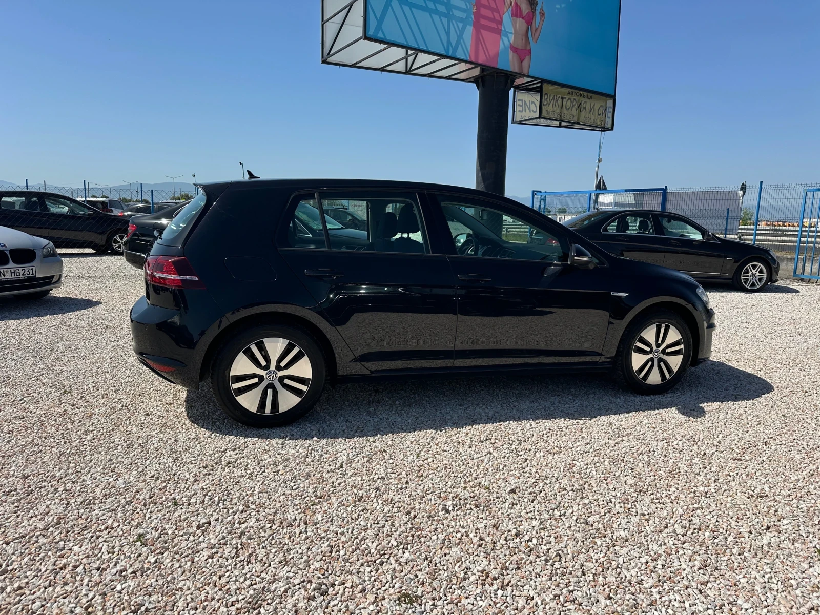 VW Golf, снимка 9 - Автомобили и джипове - 55085261