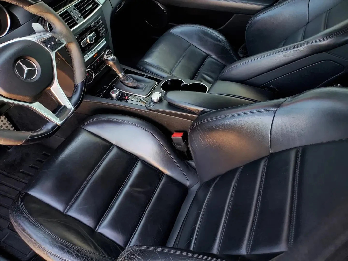 Mercedes-Benz C 63 AMG ЦЕНА ДО БЪЛГАРИЯ АВТОКРЕДИТ, снимка 7 - Автомобили и джипове - 55778979