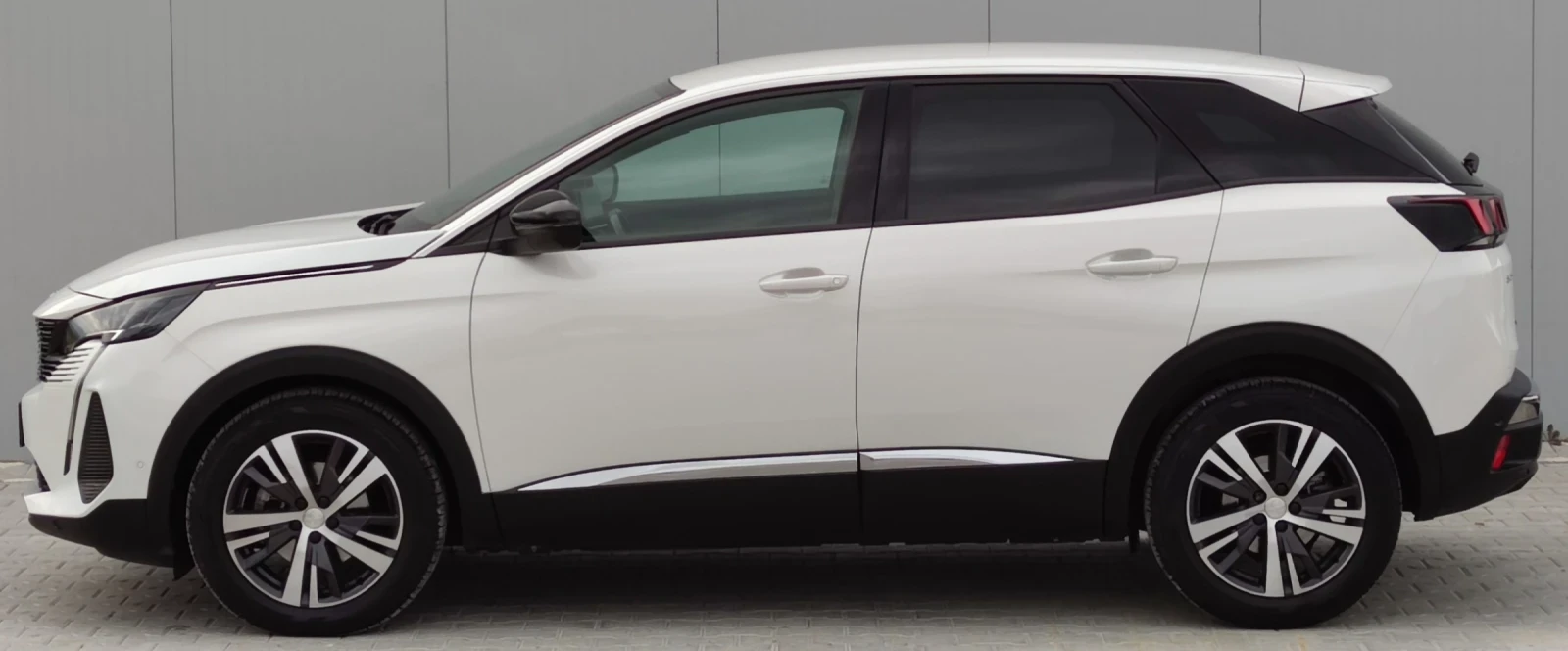 Peugeot 3008, снимка 8 - Автомобили и джипове - 56232119