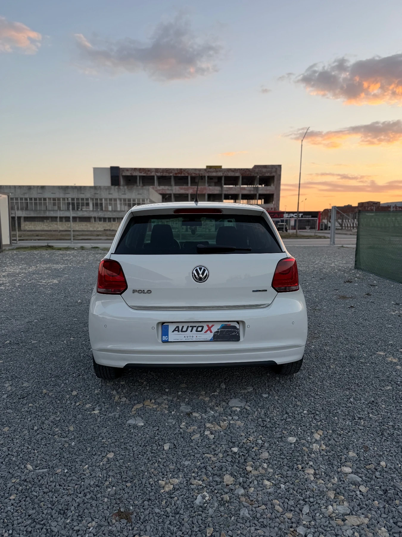 VW Polo Volkswagen Polo 1.2 TDI 75 �.�.    2011 �. | Mobile.bg � ����������� 4
