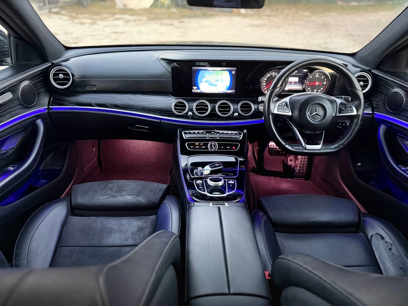 Mercedes-Benz E 220 D AMG LINE / ������� ���� � ��� | Mobile.bg � ����������� 12
