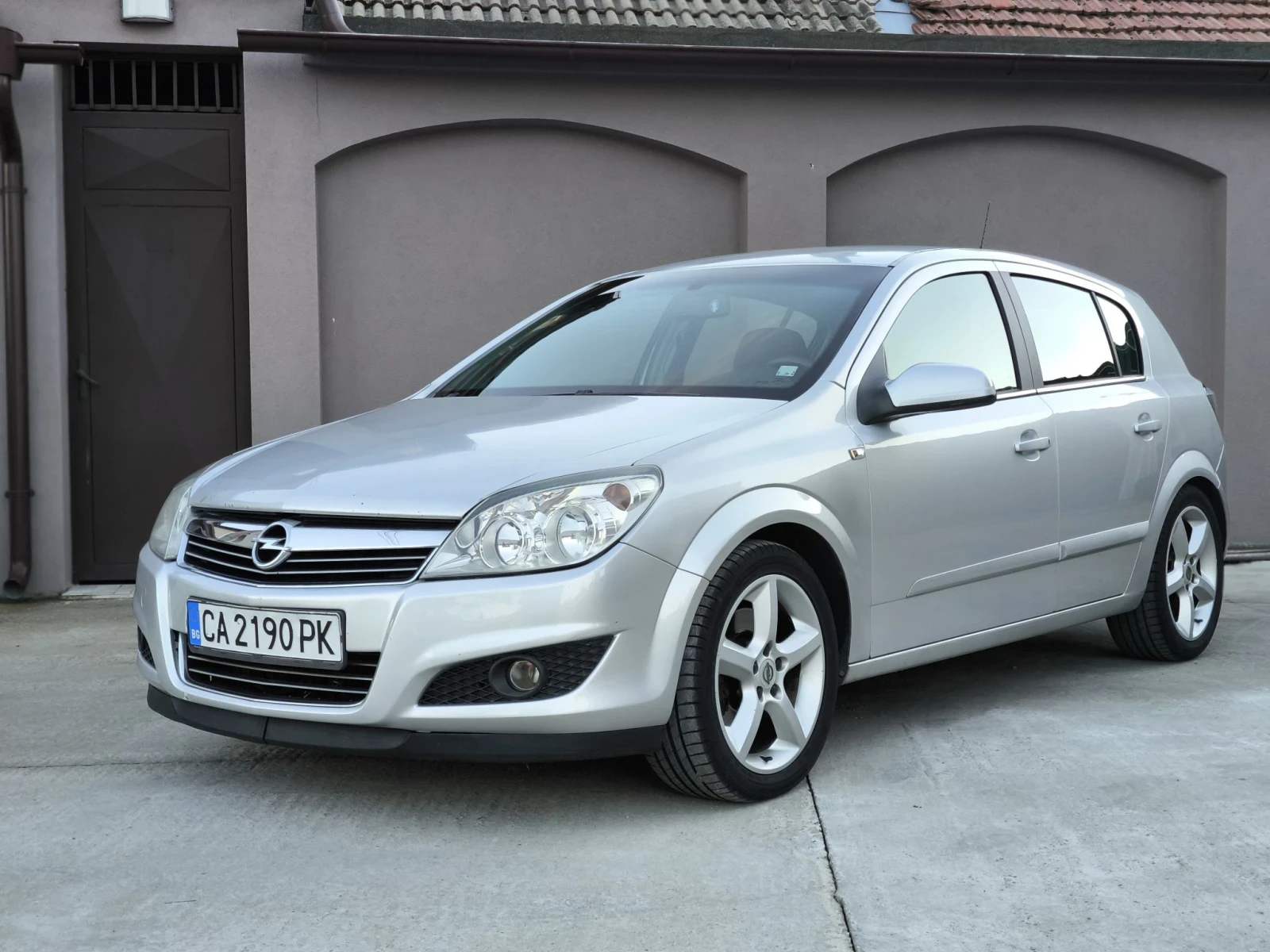 Opel Astra 1.7 Isuzu, снимка 4 - Автомобили и джипове - 56657138