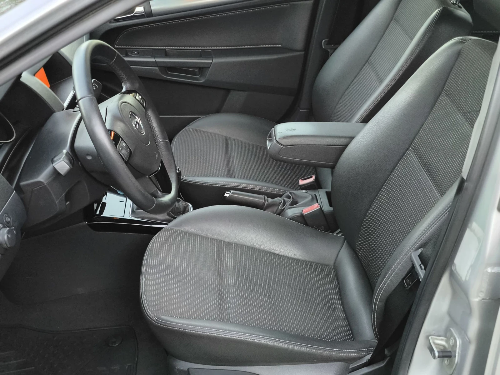 Opel Astra 1.7 Isuzu, снимка 5 - Автомобили и джипове - 56657138