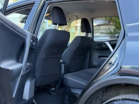 Обява за продажба на Toyota Rav4 2.5 HYBRID/4X4/KEYLESS-GO/CAMERA/DISTRONIC/EURO6b ~36 990 лв. - изображение 7