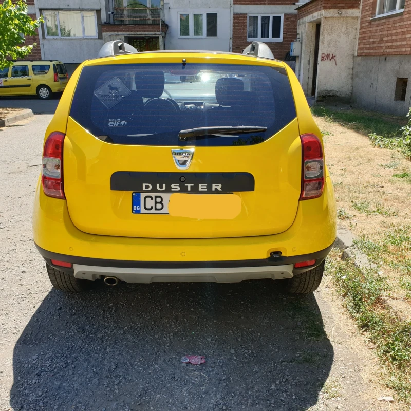 Dacia Duster 1.6 - 116 к.с. ГАЗ, Регистриран. , снимка 2 - Автомобили и джипове - 49106790