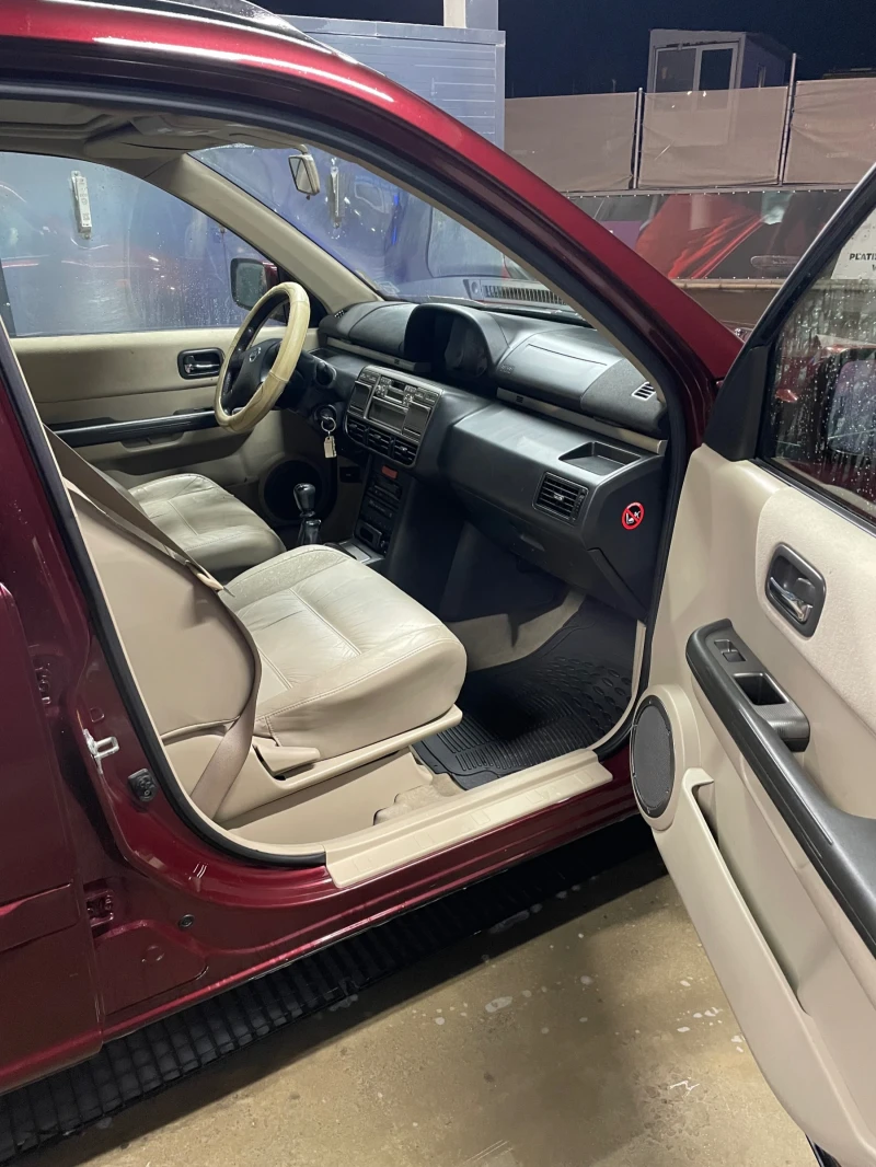 Nissan X-trail, снимка 9 - Автомобили и джипове - 49519346