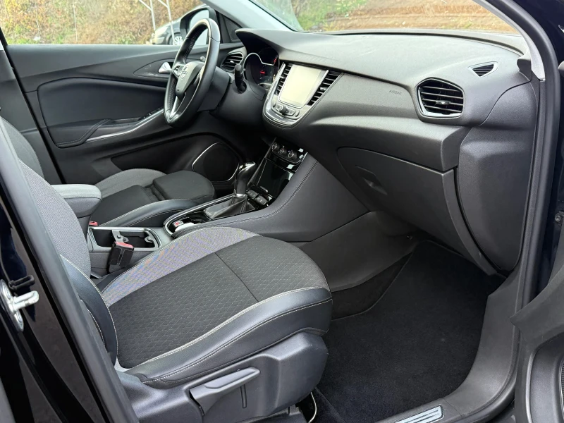 Opel Grandland X 1.6 TDCI 120кс 142хил км COSMO Италия, снимка 5 - Автомобили и джипове - 52843823