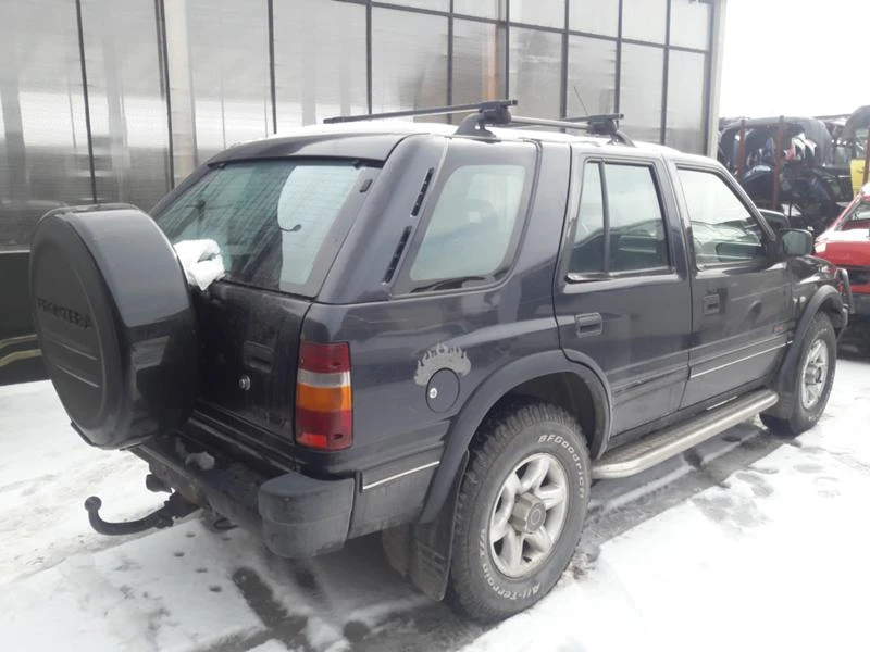 Opel Frontera А  2.2 136к.с./2.4 125к.с./2.3TD/2.0 115к.с., снимка 9 - Автомобили и джипове - 46531776