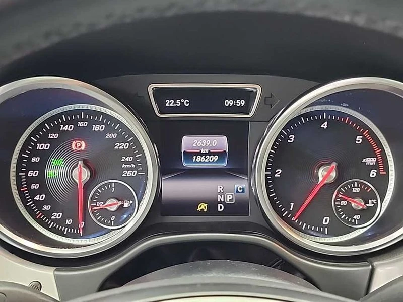Mercedes-Benz GLE GLE350 d 4MATIC| 258к.с.| ВКЛ.ТЕХНОТЕСТ, снимка 8 - Автомобили и джипове - 55217968