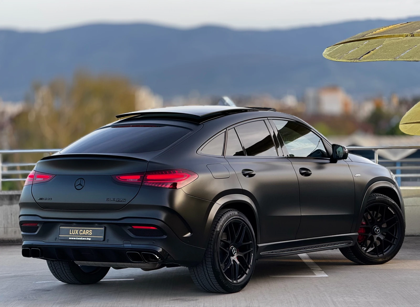Mercedes-Benz GLE Coupe 53 AMG 4MATIC + Panorama - Burmester - Cam360 -  - изображение 2