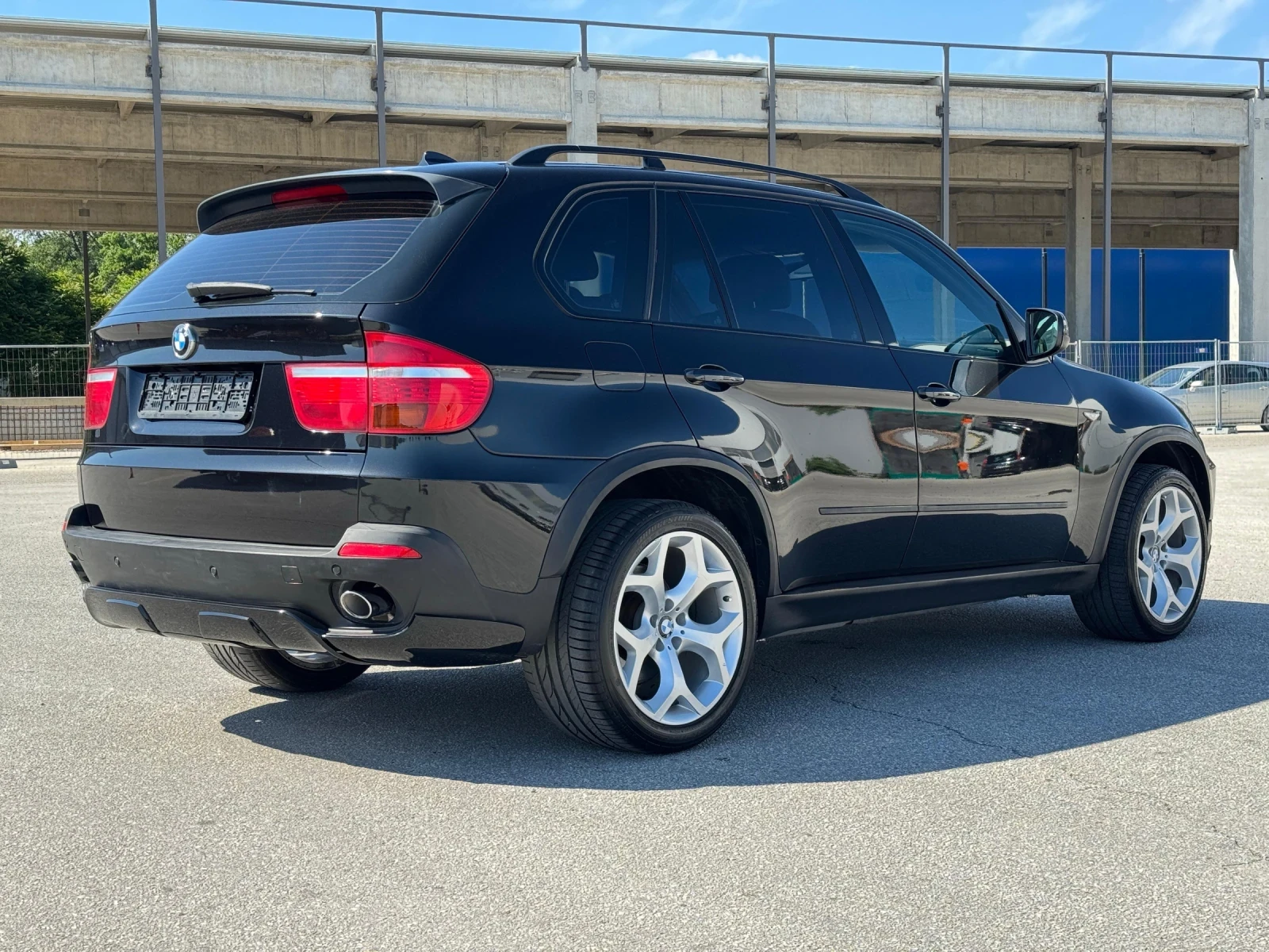 BMW X5 3.5SD нов мотор Гаранция Аеро Пакет - изображение 4