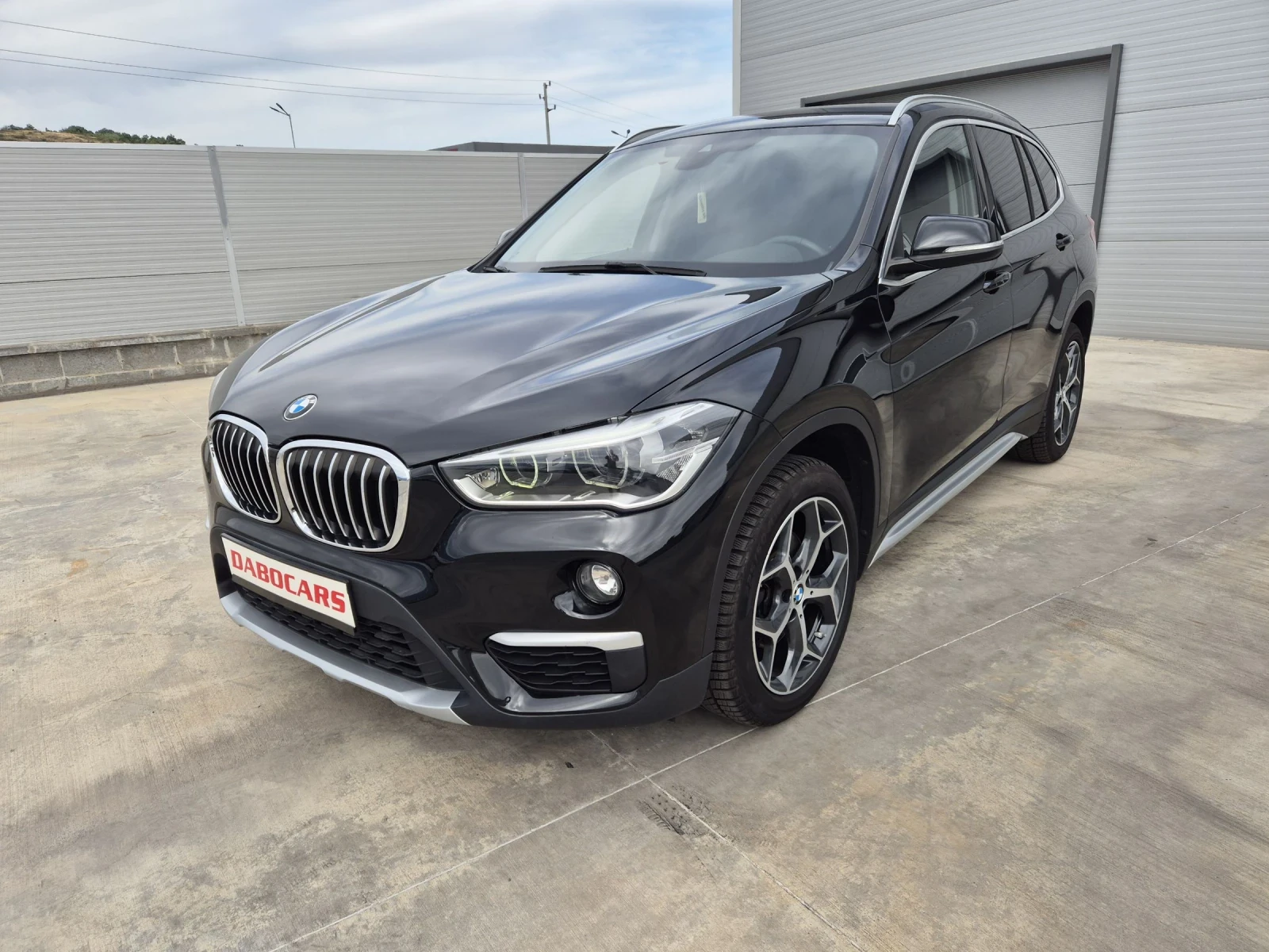 BMW X1 X- Drive - изображение 3