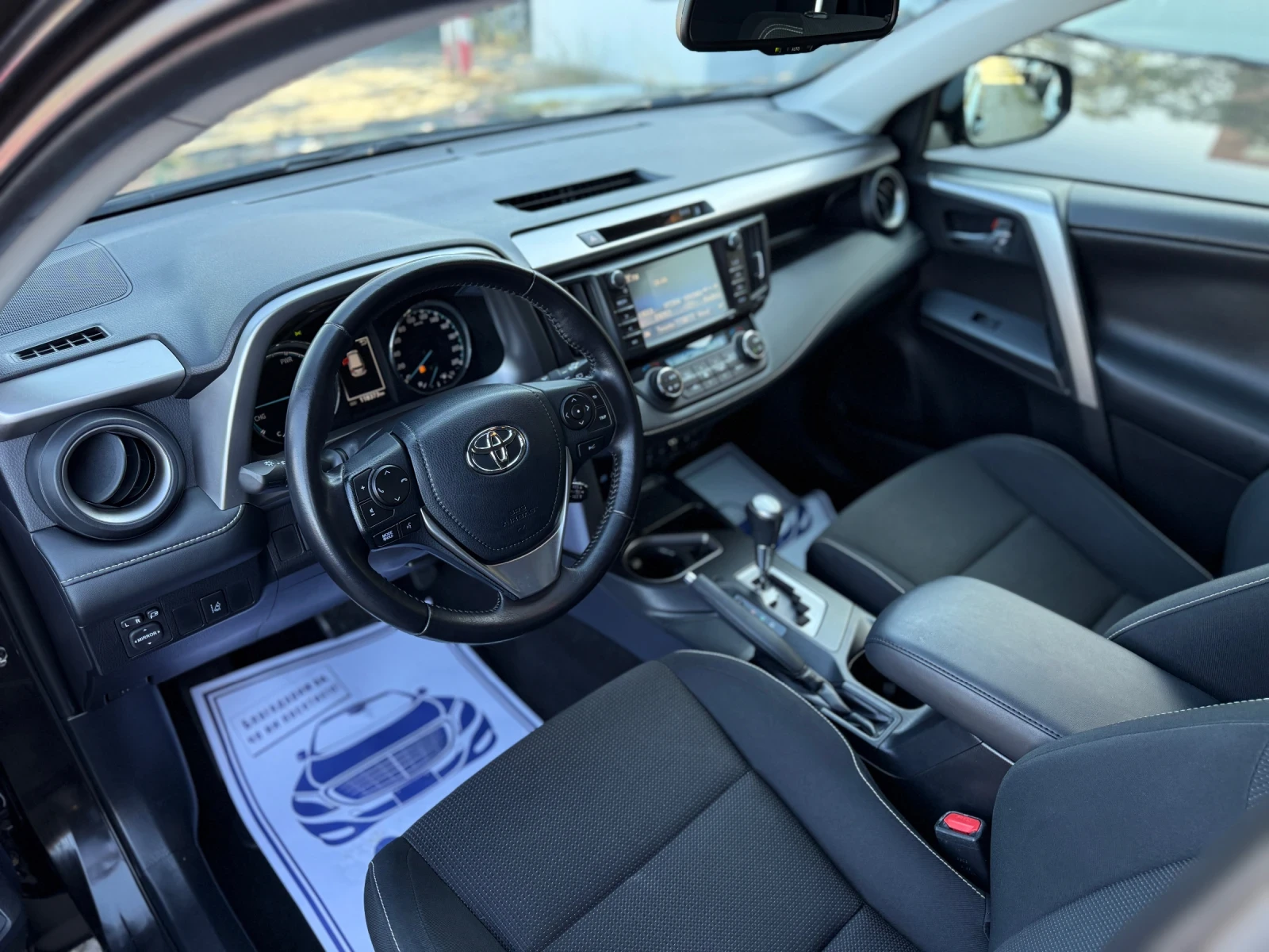 Toyota Rav4 2.5 HYBRID/4X4/KEYLESS-GO/CAMERA/DISTRONIC/EURO6b - изображение 7
