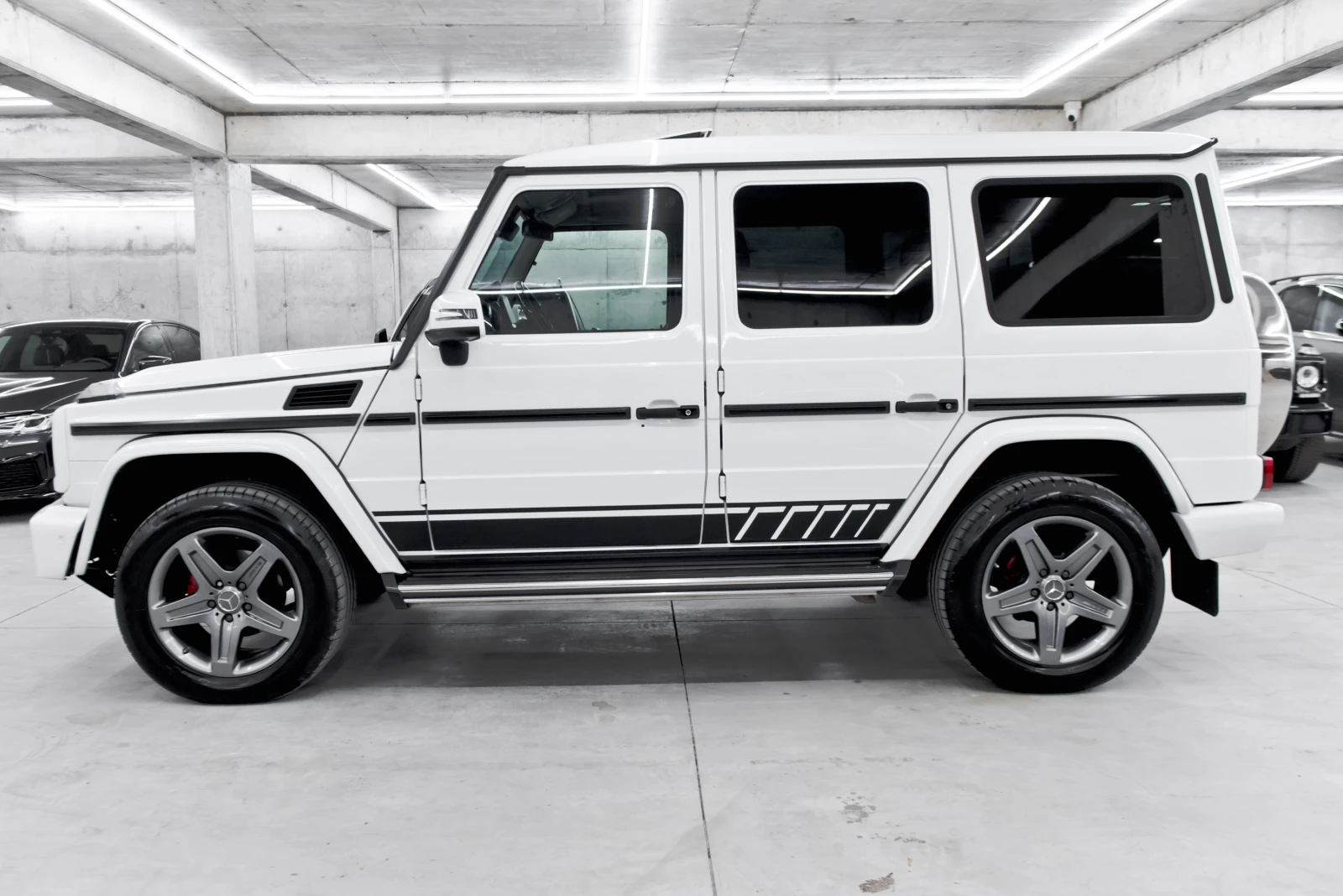Mercedes-Benz G 350 D* AMG* Designo* , снимка 3 - Автомобили и джипове - 53866577